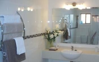 Beachport Bed & Breakfast Порт Макари Екстериор снимка