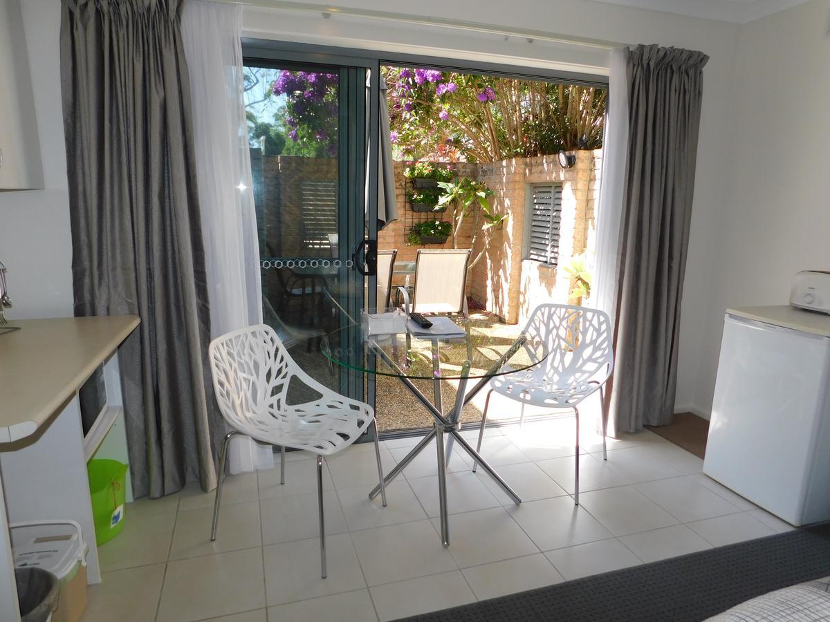 Beachport Bed & Breakfast Порт Макари Екстериор снимка