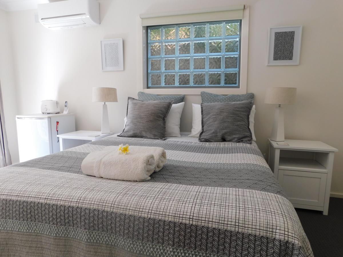 Beachport Bed & Breakfast Порт Макари Екстериор снимка